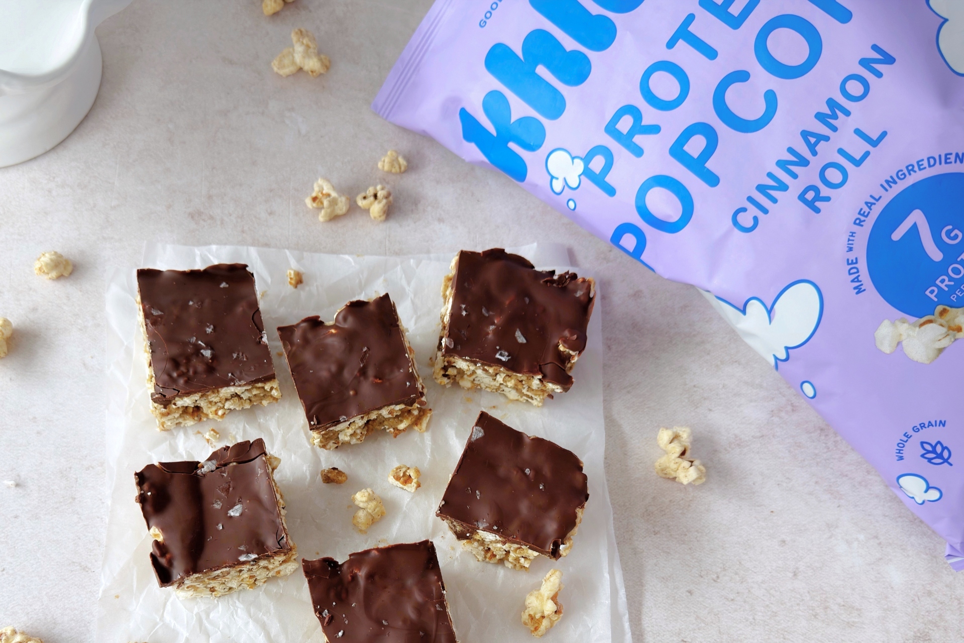No Bake Cinnamon Roll Popcorn Bars