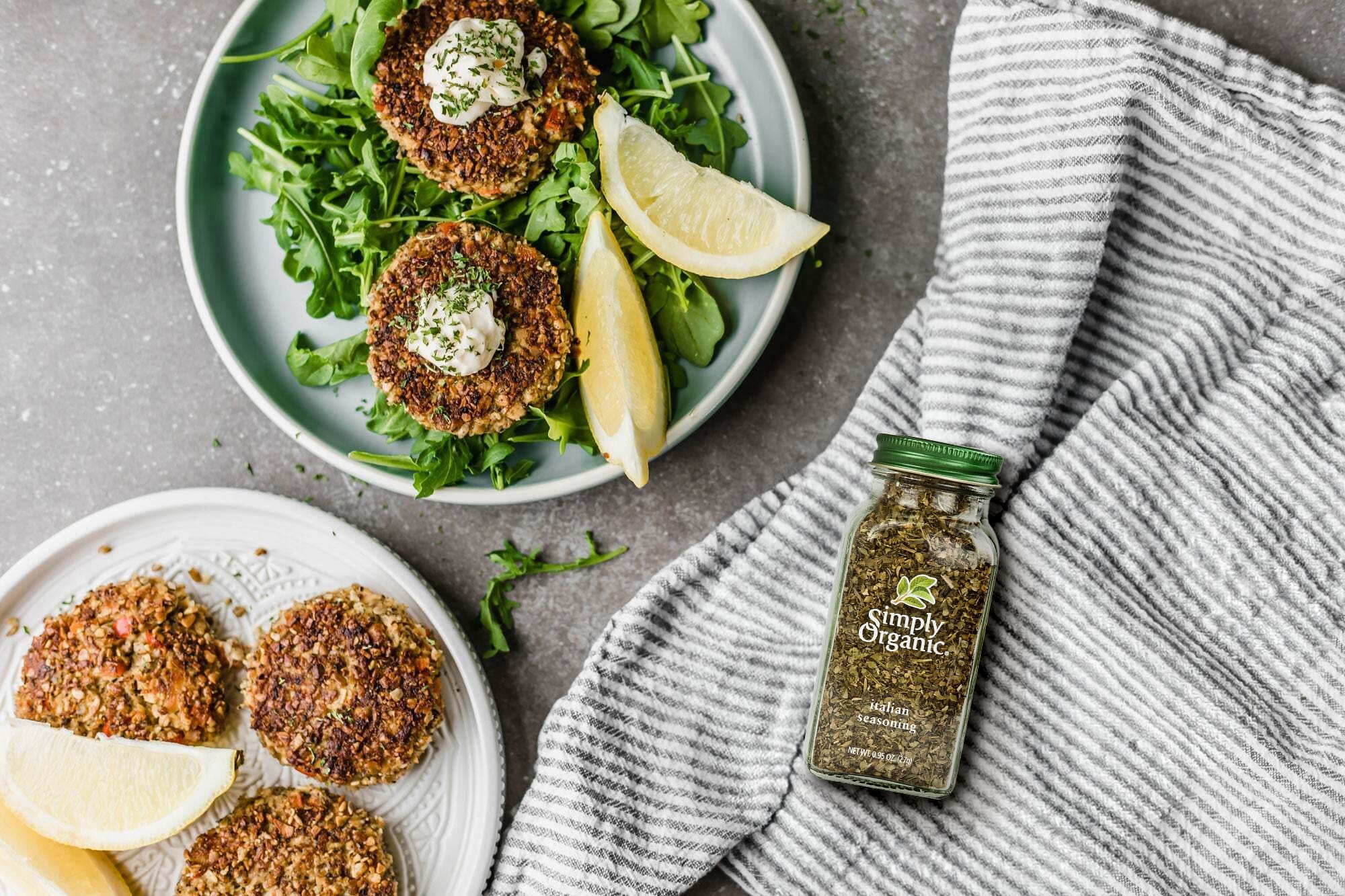 Crispy Italian Herb Salmon Cakes