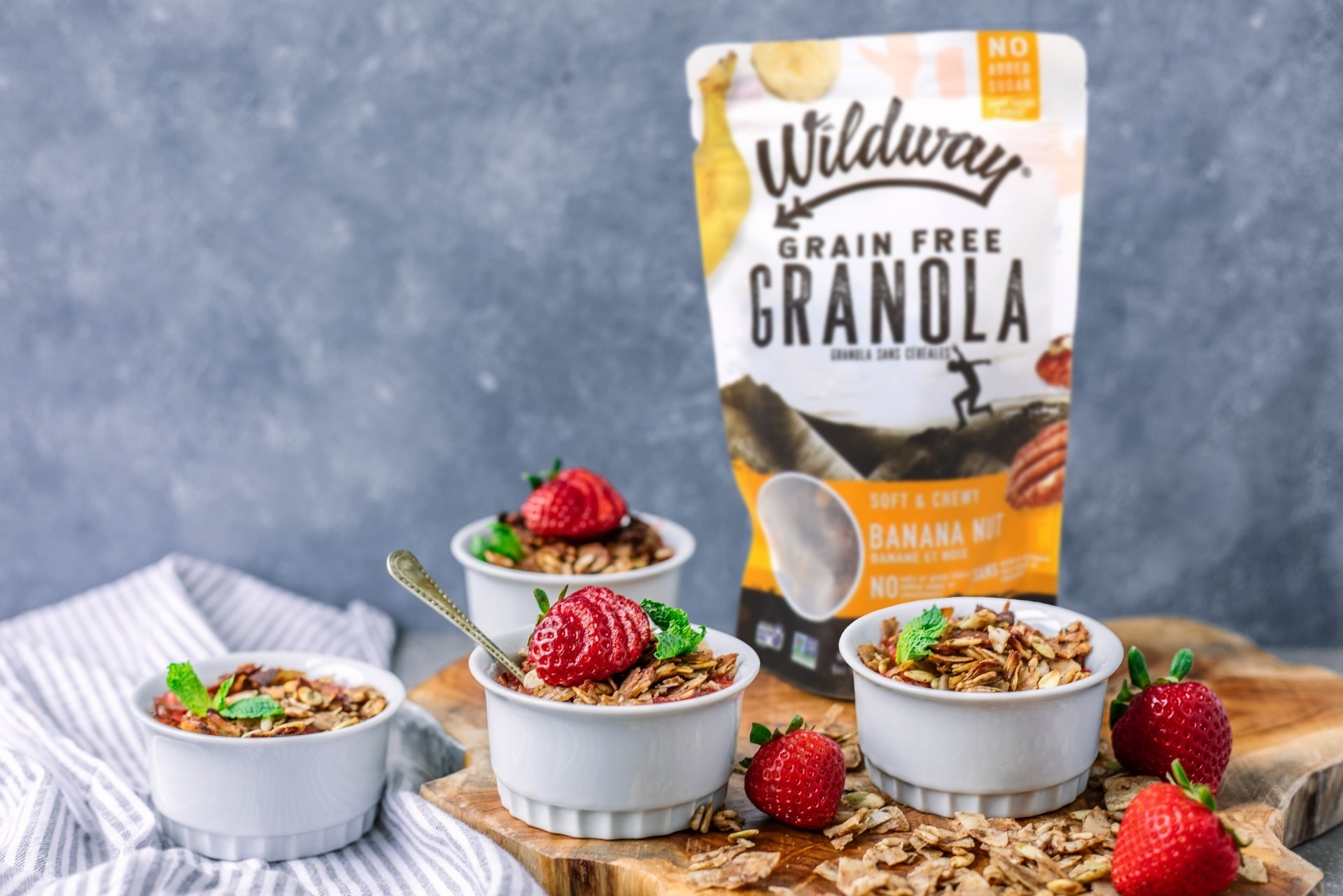 Strawberry-Rhubarb Granola Crumble