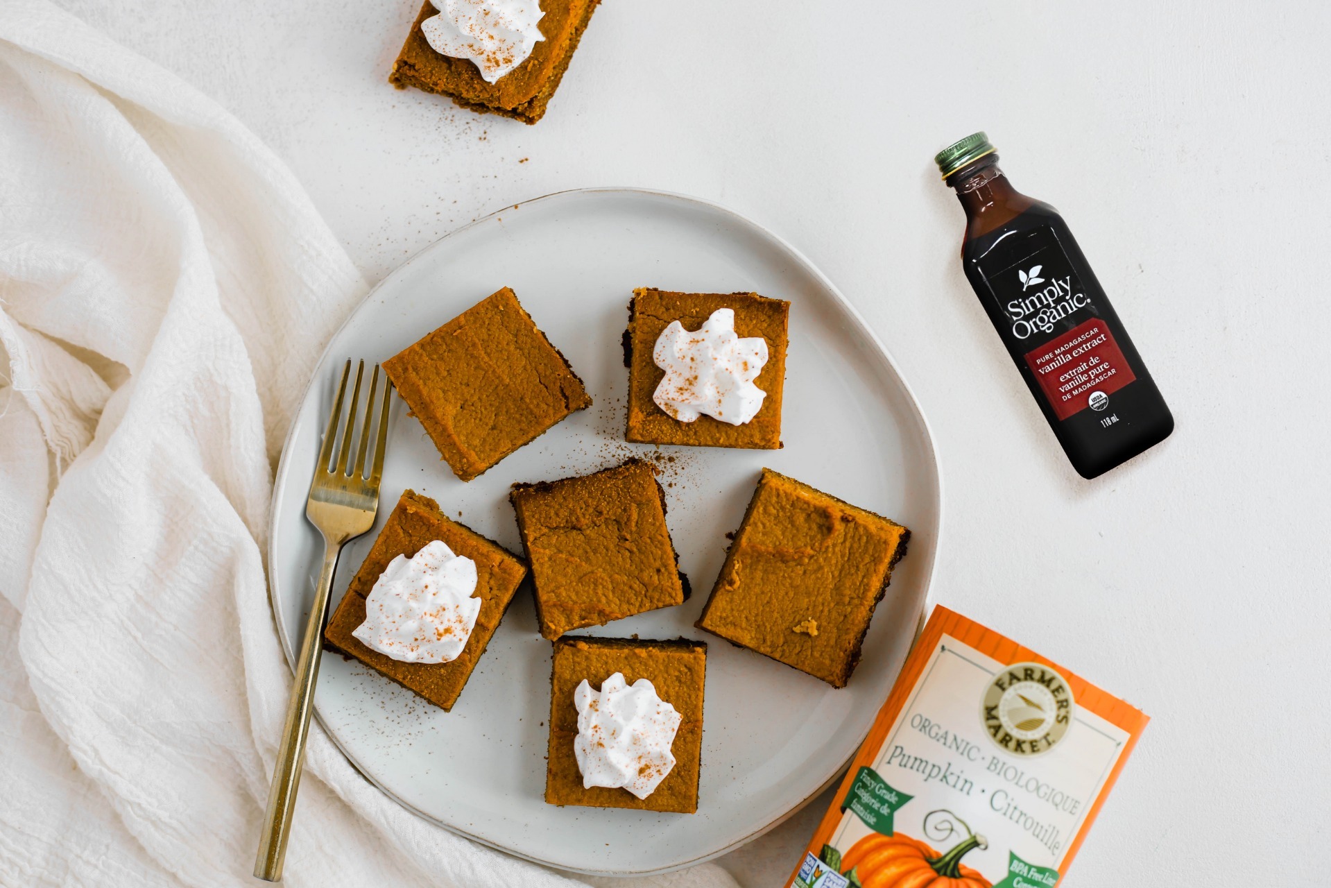Low-Carb Pumpkin Pie Squares