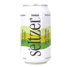 Front of Le Seltzer sparkling water yuzu blossom and pomelo