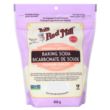 Front of Bob's Red Mill Baking Soda, 453g