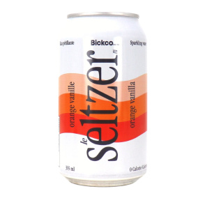 Front of Le Seltzer Sparkling Water Orange Vanilla