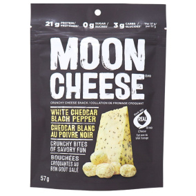 Moon Cheese Crunchy Cheese Snack White Cheddar Black Pepper, 57g