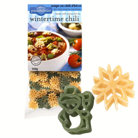 Front of Pastabilities Wintertime Chili Soup Mix With Snowmen and Snowflake Pasta