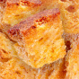 Croots Snacking Croutons Garlic Cheeze Lifestyle